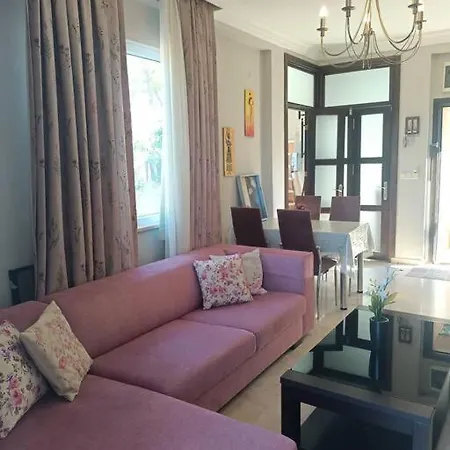 Cheerful 3 Bedroom With Amazing Sea View 빌라 알란야