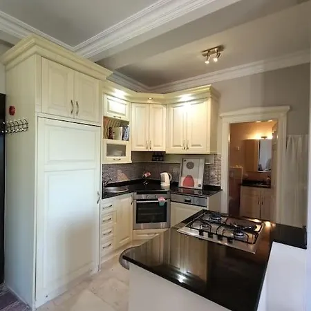 Cheerful 3 Bedroom With Amazing Sea View