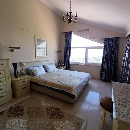 Cheerful 3 Bedroom With Amazing Sea View 빌라 *