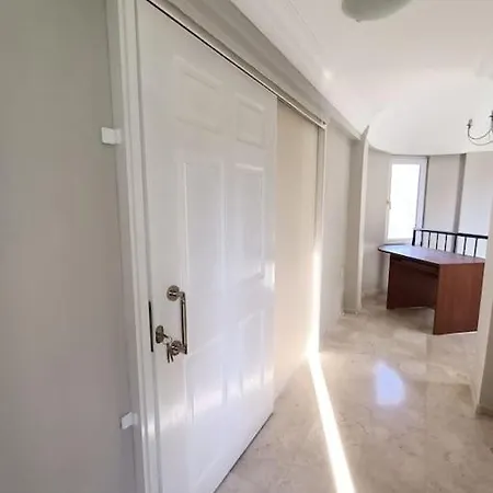 Cheerful 3 Bedroom With Amazing Sea View 빌라 *
