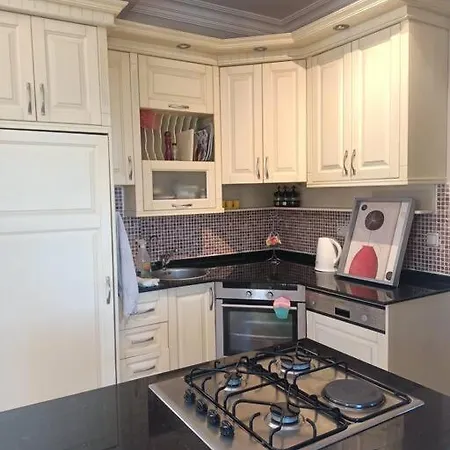 빌라 Cheerful 3 Bedroom With Amazing Sea View